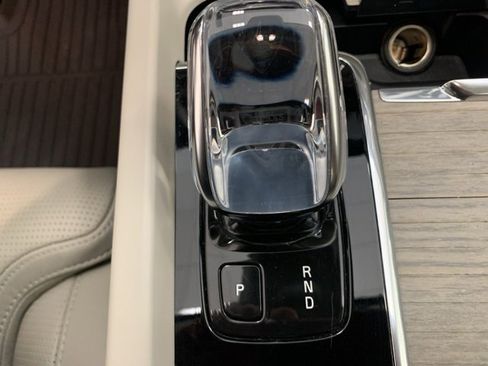 Certified 2022 Volvo XC60 B6 Inscription w/ Advanced Package image 15