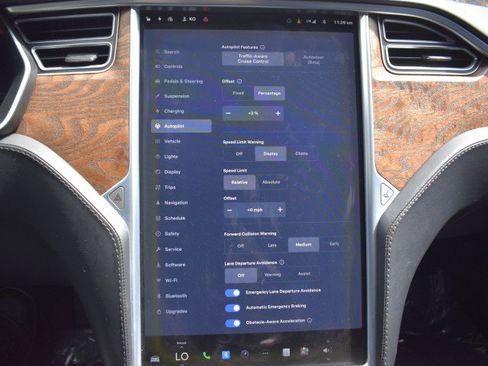 Used 2018 Tesla Model S 100D AWD/4WD image 19