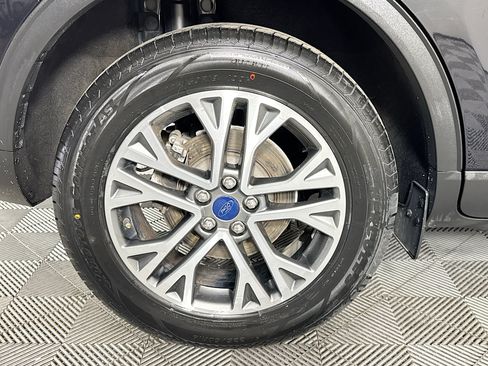 Used 2024 Ford Escape Platinum AWD/4WD image 31