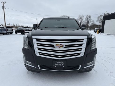 Used 2015 Cadillac Escalade ESV Platinum image 12