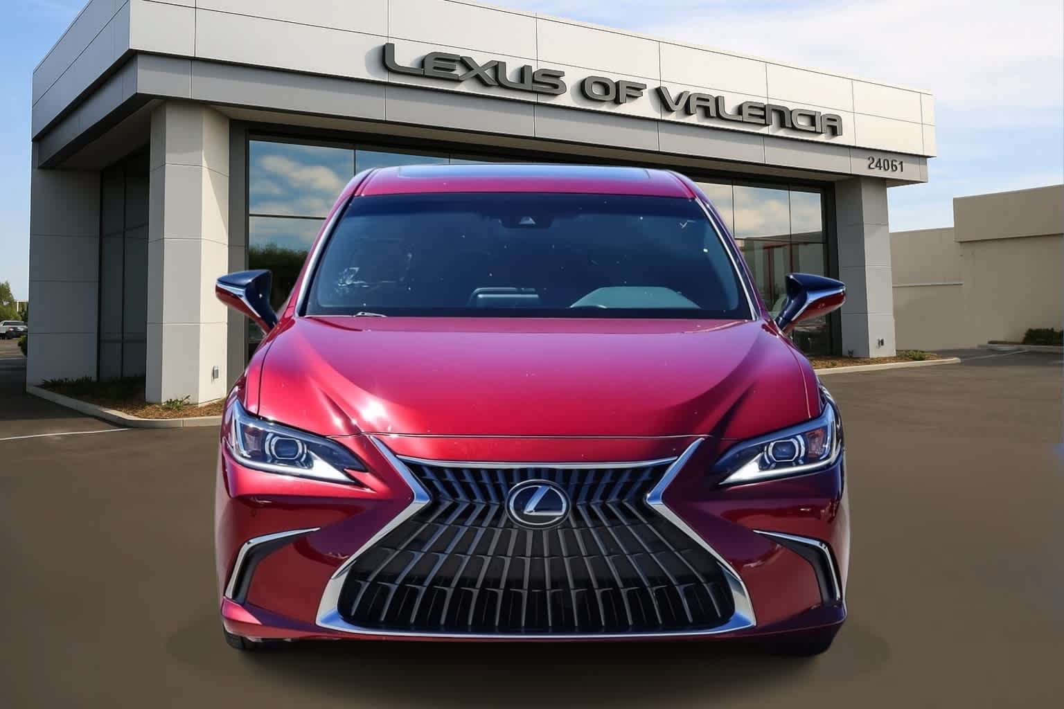 Used 2025 Lexus ES 300h w/ Premium Package FWD image 6