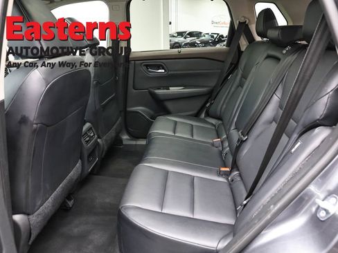 Used 2023 Nissan Rogue SV w/ SV Premium Package AWD/4WD image 22