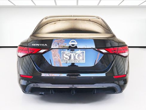 Used 2025 Nissan Sentra S image 5