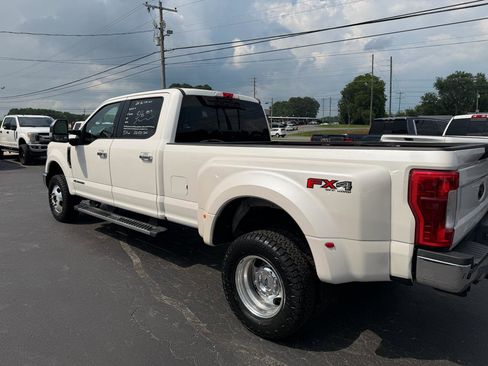 Used 2018 Ford F350 Lariat w/ Lariat Ultimate Package AWD/4WD image 8