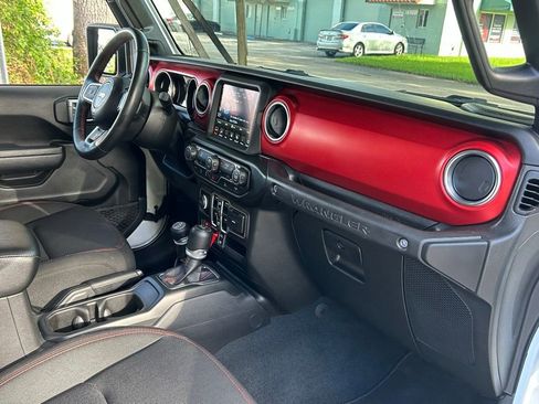 Certified 2022 Jeep Wrangler Unlimited Rubicon image 31