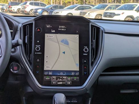 New 2026 Subaru Crosstrek 2.5i Limited w/ Crosstrek Mirror Package image 14