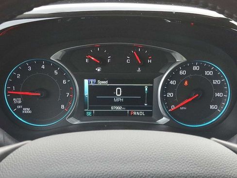 Certified 2018 Chevrolet Traverse LT image 17