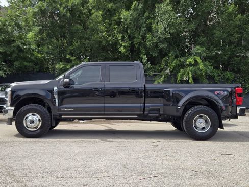 Used 2024 Ford F350 Lariat w/ Lariat Ultimate Package AWD/4WD image 7