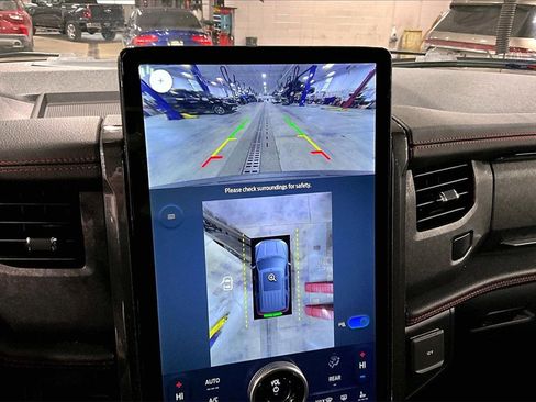 Certified 2022 Ford Expedition Limited image 20