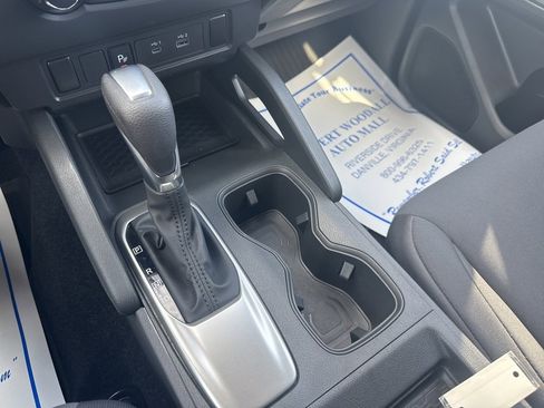 Used 2025 Nissan Frontier S w/ S Utility Package image 22