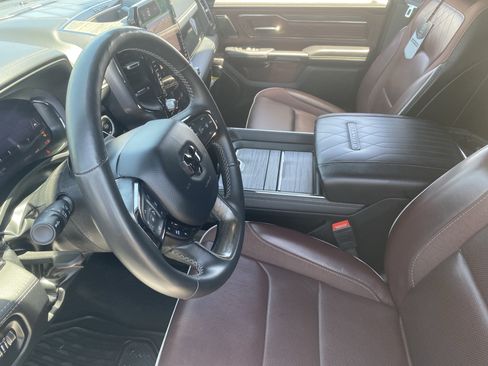 Used 2025 RAM 1500 Limited AWD/4WD image 18