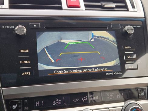 Used 2017 Subaru Outback 2.5i Premium image 23