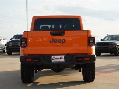 New 2025 Jeep Gladiator Rubicon image 7