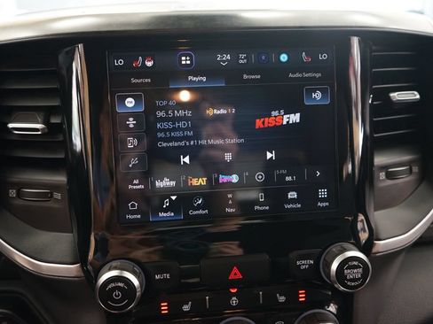 Used 2022 RAM 1500 Big Horn AWD/4WD image 33