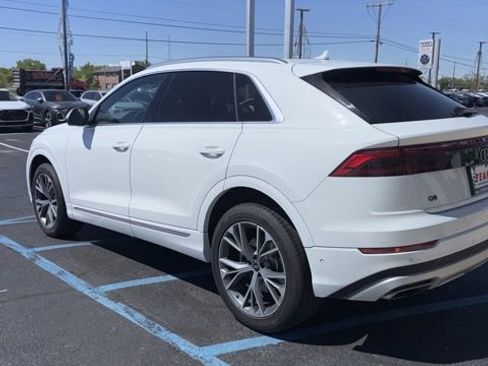 Used 2025 Audi Q8 Premium Plus AWD/4WD image 6