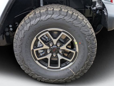 New 2026 Jeep Wrangler Unlimited Rubicon w/ Safety Group image 9