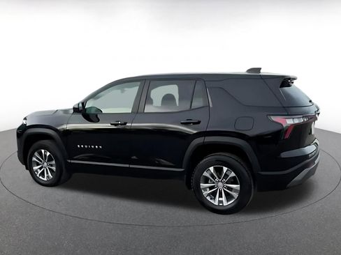 Used 2025 Chevrolet Equinox LT image 10