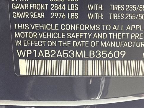 Used 2021 Porsche Macan S image 34