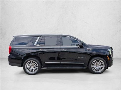 Used 2025 GMC Yukon Elevation w/ Elevation Premium Package RWD image 4