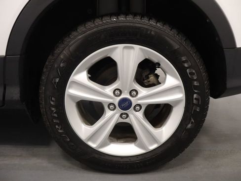 Used 2014 Ford Escape SE w/ Equipment Group 201A image 25