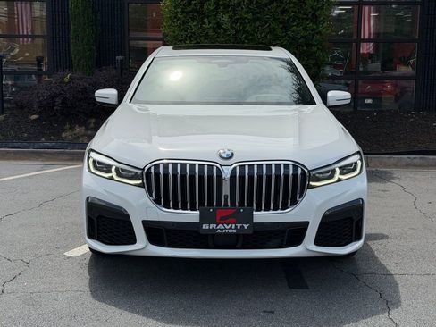 Used 2021 BMW 750i xDrive w/ M Sport Package AWD/4WD image 3