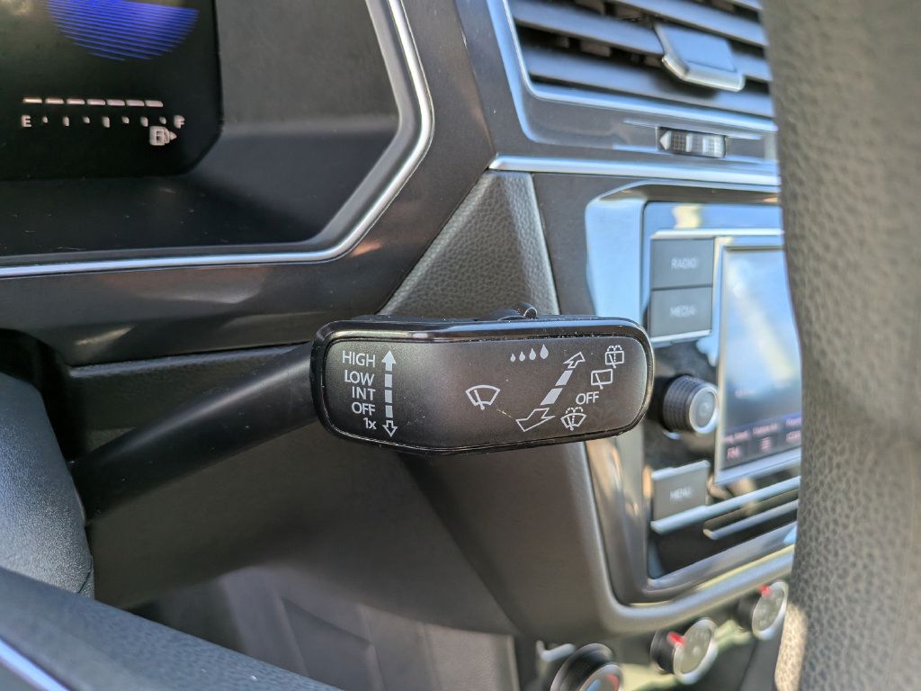 Certified 2023 Volkswagen Tiguan S FWD image 30