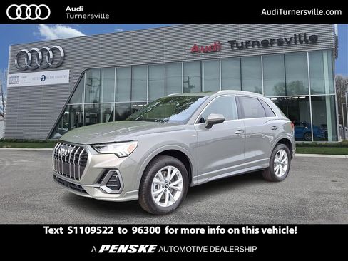 Used 2025 Audi Q3 2.0T Premium w/ Convenience Package AWD/4WD image 1