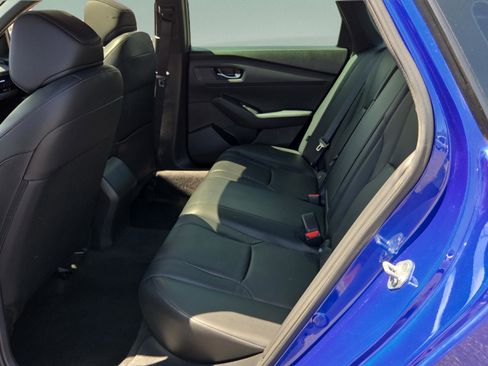 Used 2023 Honda Accord Sport image 13