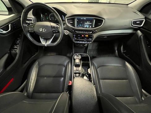 Used 2018 Hyundai Ioniq Limited FWD image 17
