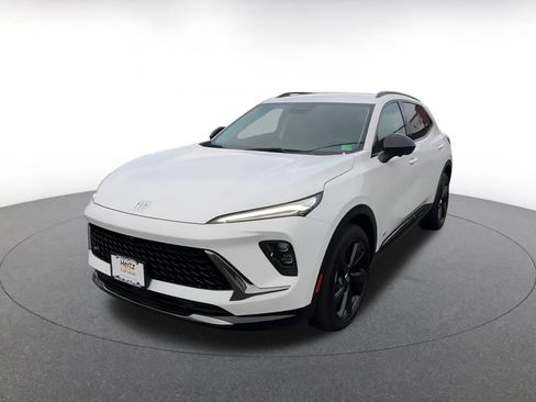 Used 2024 Buick Envision Sport Touring image 7