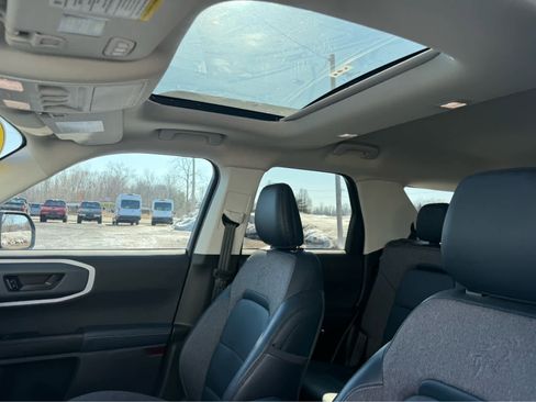 Used 2023 Ford Bronco Sport Outer Banks w/ Tech Package image 17