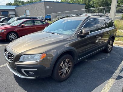 Used 2015 Volvo XC70 T5 Premier w/ Proximity Package
