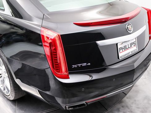 Used 2014 Cadillac XTS Platinum AWD/4WD image 13