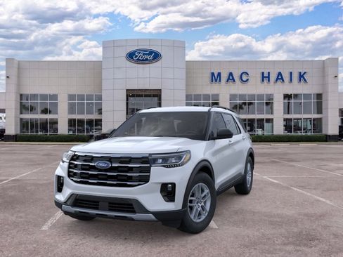 New 2026 Ford Explorer Active w/ Active Comfort Package RWD image 2