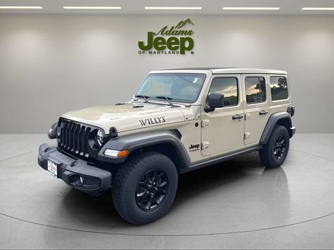 Used 2022 Jeep Wrangler Unlimited Sport AWD/4WD image 2