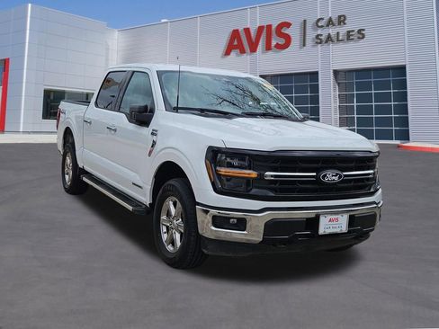 Used 2025 Ford F150 XLT w/ Equipment Group 301A Standard image 9