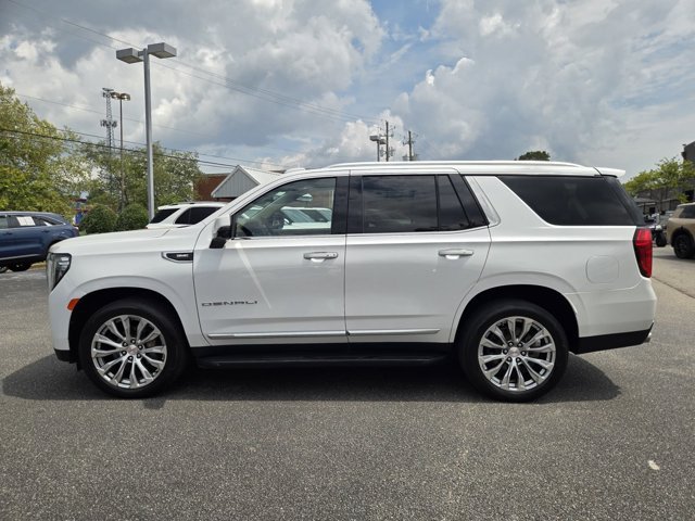 Used 2023 GMC Yukon Denali RWD image 10