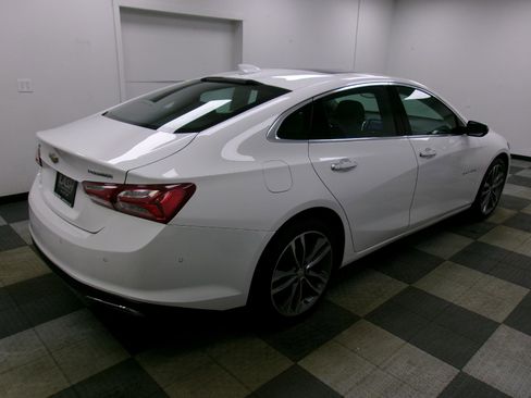 Used 2020 Chevrolet Malibu Premier FWD image 14