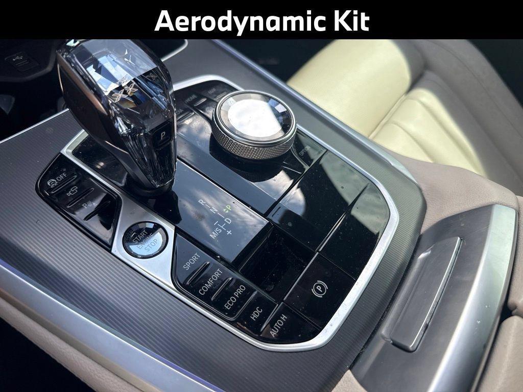 Used 2022 BMW X5 xDrive40i w/ M Sport Package AWD/4WD image 18
