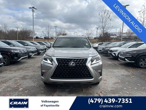 Used 2020 Lexus GX 460 Luxury w/ Accessory Package image 8