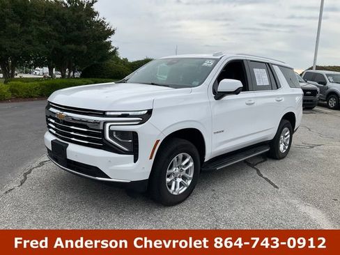 Used 2025 Chevrolet Tahoe LT AWD/4WD image 1