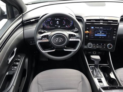 Used 2023 Hyundai Santa Cruz SEL FWD image 10