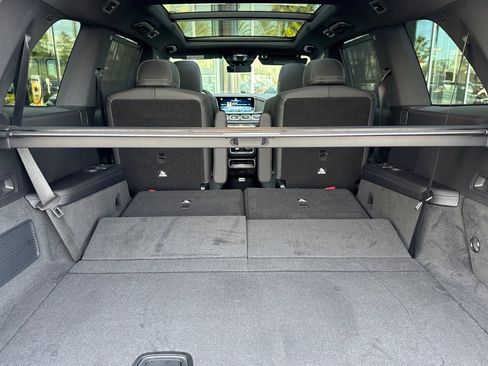 New 2026 Mercedes-Benz GLS 450 4MATIC image 36