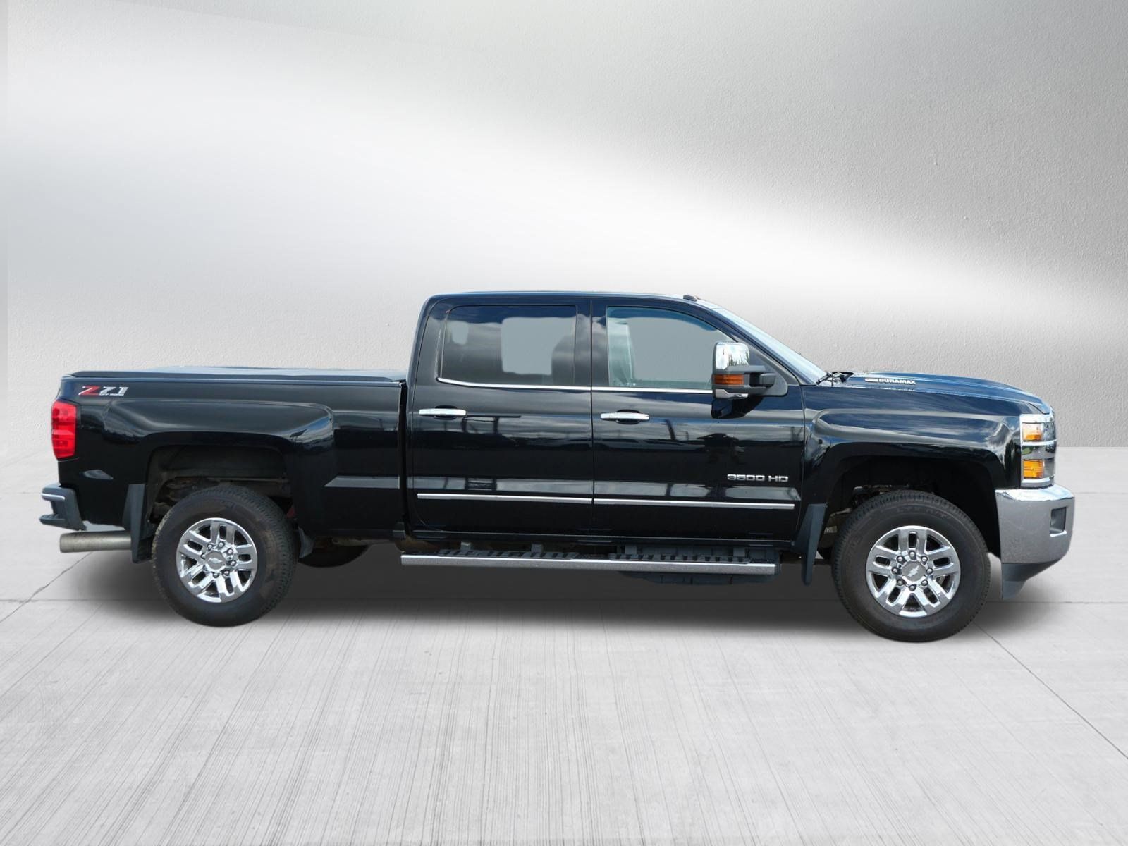 Used 2019 Chevrolet Silverado 3500 LTZ w/ LTZ Plus Package AWD/4WD image 8
