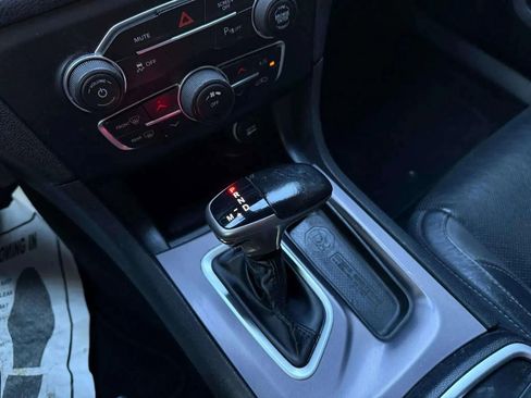 Used 2020 Dodge Charger SXT w/ Leather Interior Group image 26