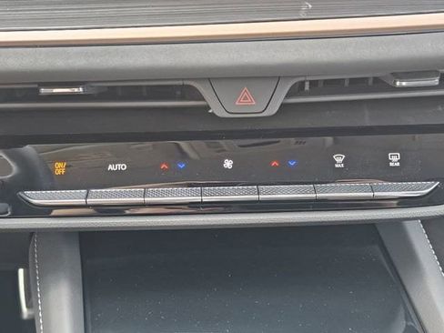 New 2025 Buick Envision Sport Touring image 14