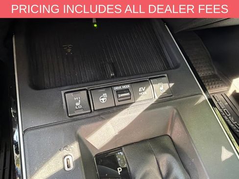 Used 2026 Toyota Corolla Cross AWD Hybrid w/ Convenience Package image 5