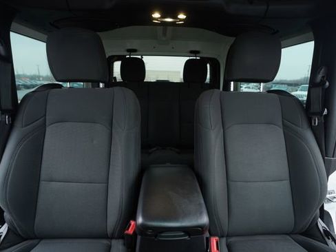 Used 2019 Jeep Wrangler Sport S image 27