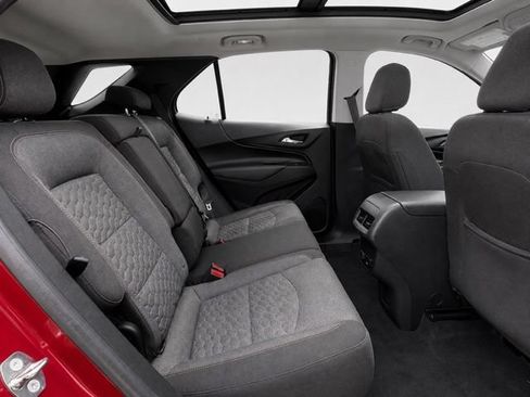 Used 2018 Chevrolet Equinox LT w/ Sun & Infotainment Package AWD/4WD image 23
