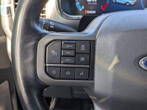 Used 2021 Ford F150 Lariat image 18